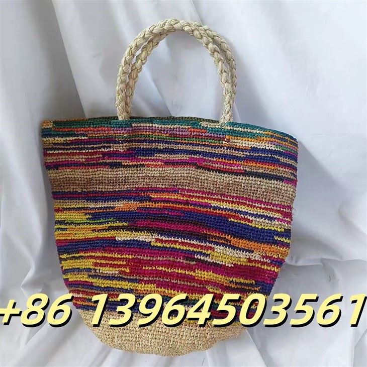 Käsitsi valmistatud mitmevärviline raffia ämber