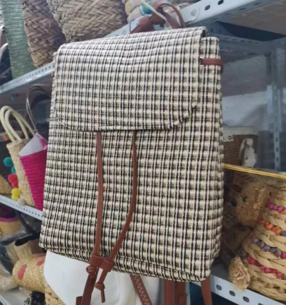 Lk kootud naiste seljakoti kott